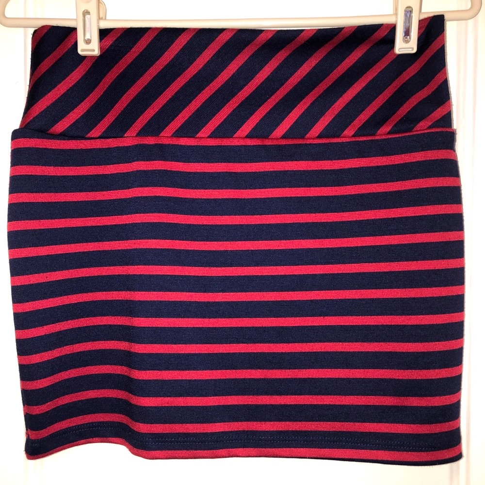 Four Stars Striped Miniskirt Size 4